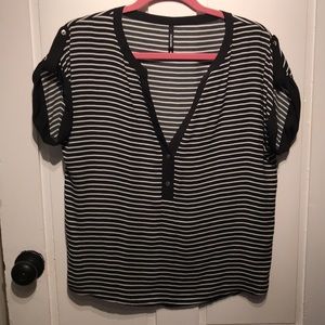 Black & White Striped Short with button sleeve